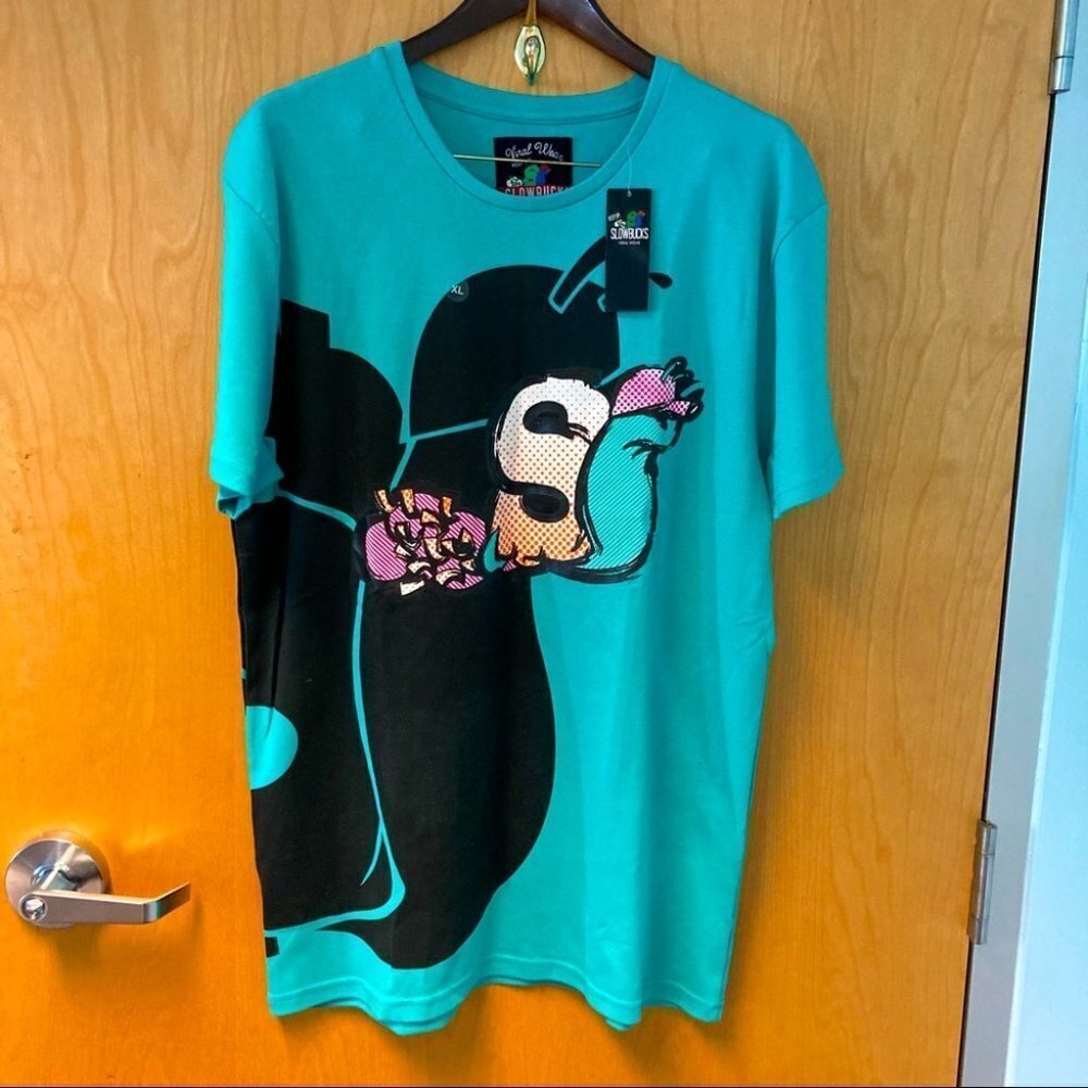 SLOWBUCKS Sz XL T-shirt Tee Graffiti NWT